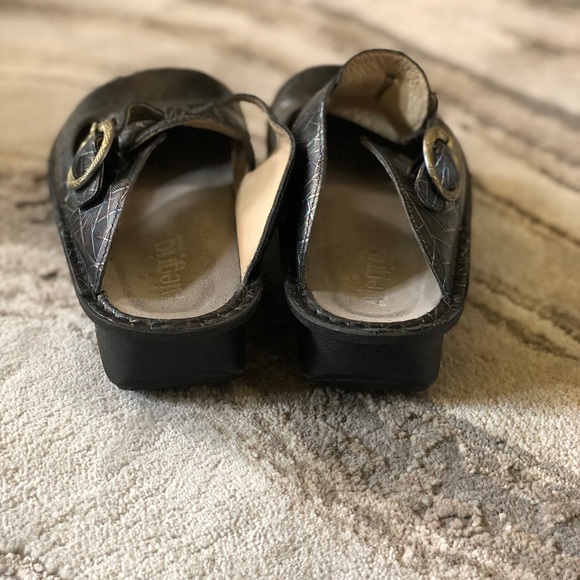 Alegría Clog Shoes - Picture 4 of 9